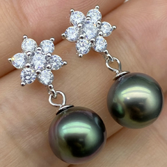 Black Pearl Earrings