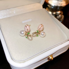 Silver Pearl Tulip Flower Earrings