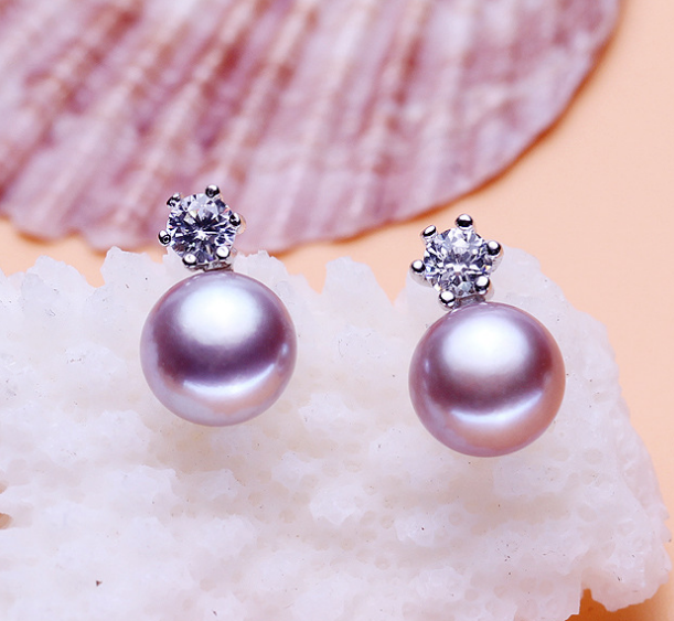 Six-Prong Pearl Stud Earrings