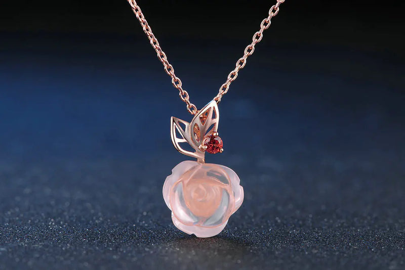 Rose Gold Plated Pendant Necklace with Natural Rose Quartz