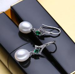 Freshwater Pearl Earrings